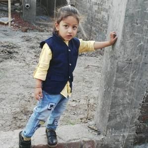 Meet your Posher, Savan